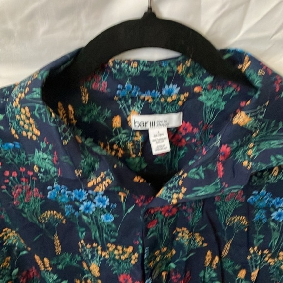 Bar III: slim fit stretch Blue long sleeve button down with floral pattern- L - Picture 9 of 16